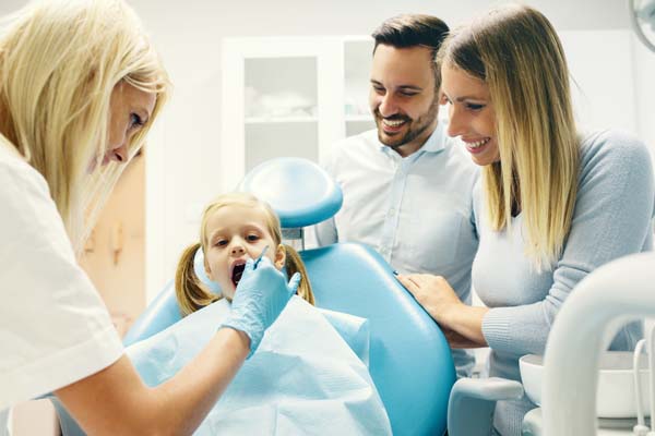 Why Opting for a Circle of relatives Dentist is Crucial for Your Kids’s Oral Well being